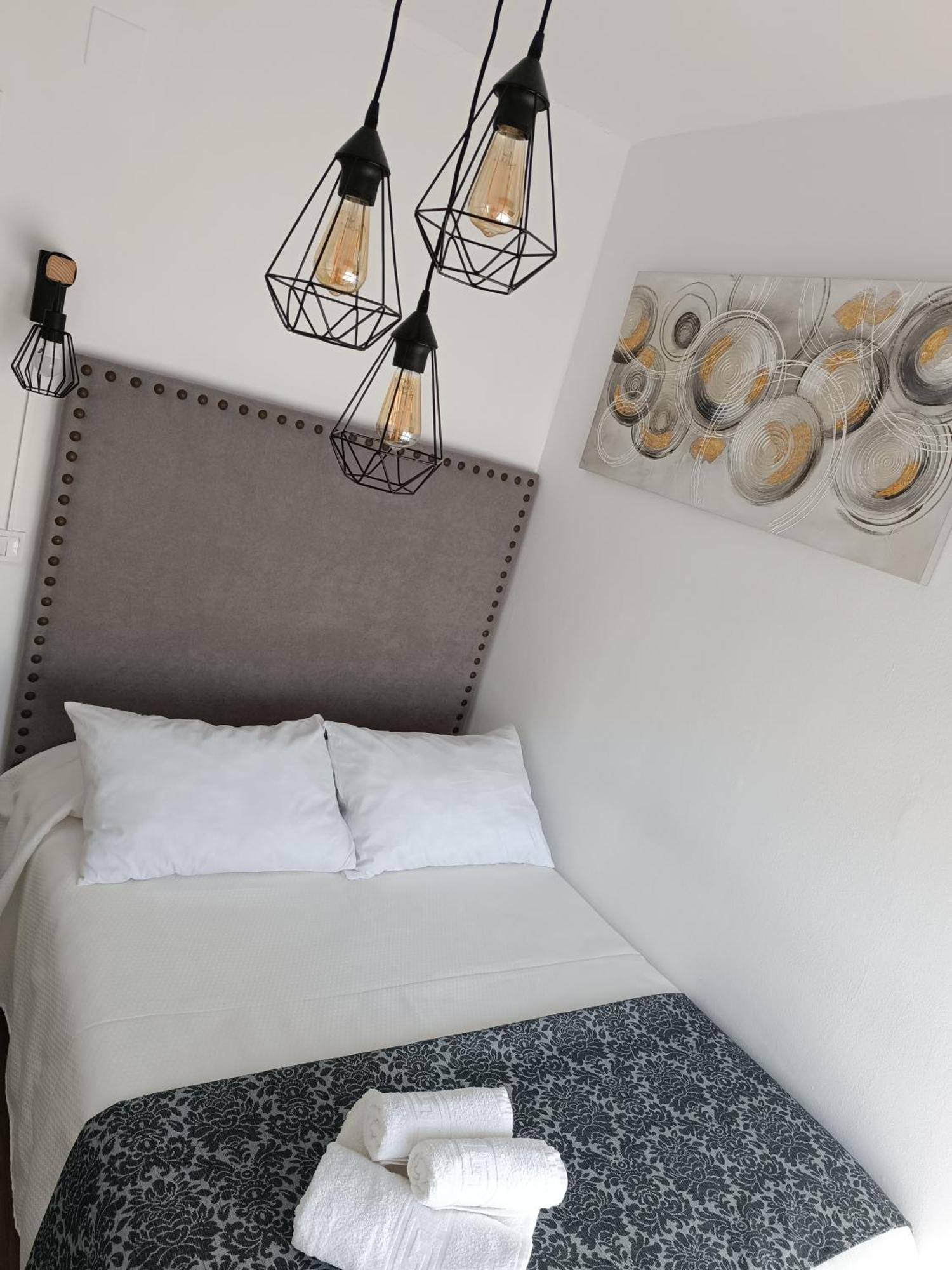 Hostal Casa Blanca Севилья Экстерьер фото