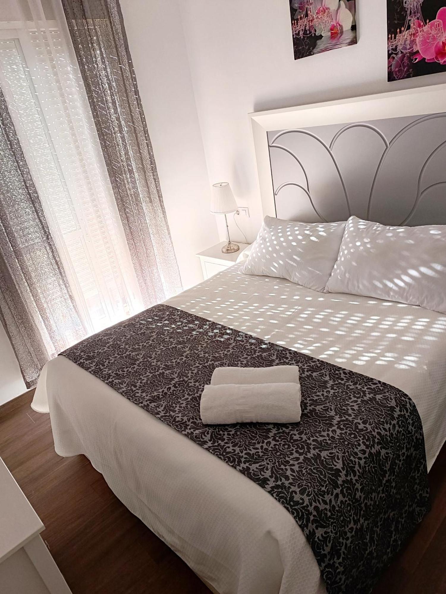 Hostal Casa Blanca Севилья Экстерьер фото