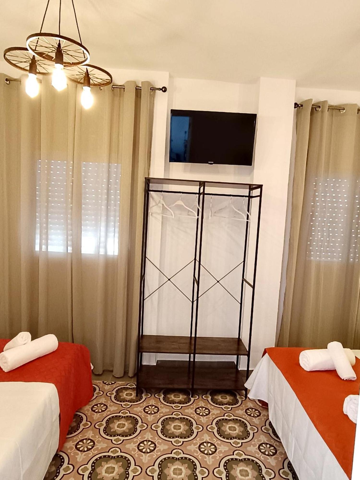 Hostal Casa Blanca Севилья Экстерьер фото